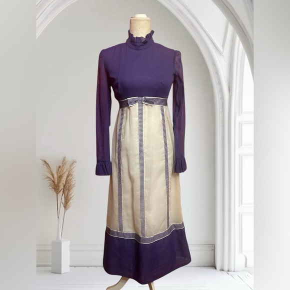 Vintage 70s Handmade Cottagecore Bohemian Purple and Cream Prairie Dress Sz S - Picture 1 of 9